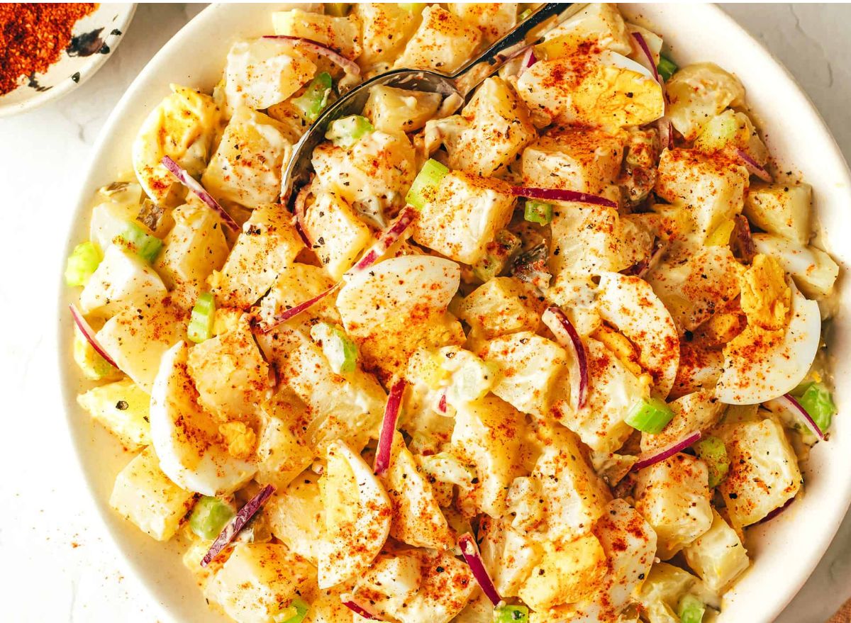 10 recettes de salade de pommes de terre parfaites pour votre prochain barbecue